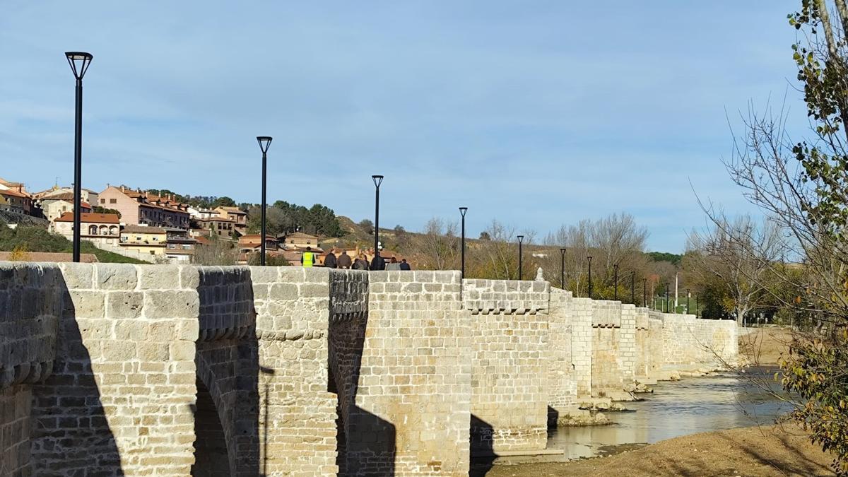Imagen del puente de Simancas.