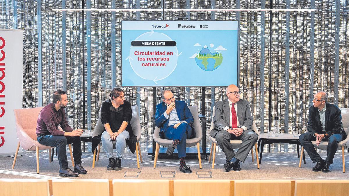 Mesa debate en El Periódico, 'Circularidad en los recursos naturales'.