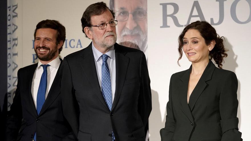 Pablo Casado e Isabel Díaz Ayuso, en la presentación del libro de Mariano Rajoy 'Política para adultos'