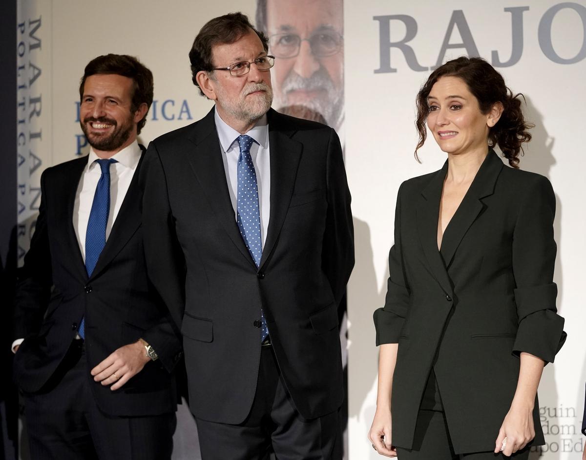 Pablo Casado e Isabel Díaz Ayuso, en la presentación del libro de ...