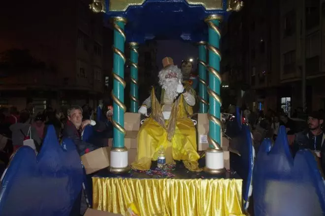 La cabalgata de Reyes de Miraflores 2023, en imágenes