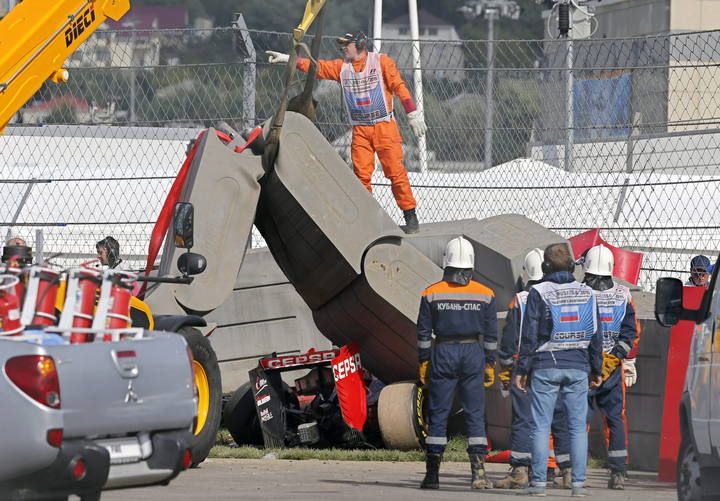 Grave accidente de Carlos Sainz en el circuito de Sochi