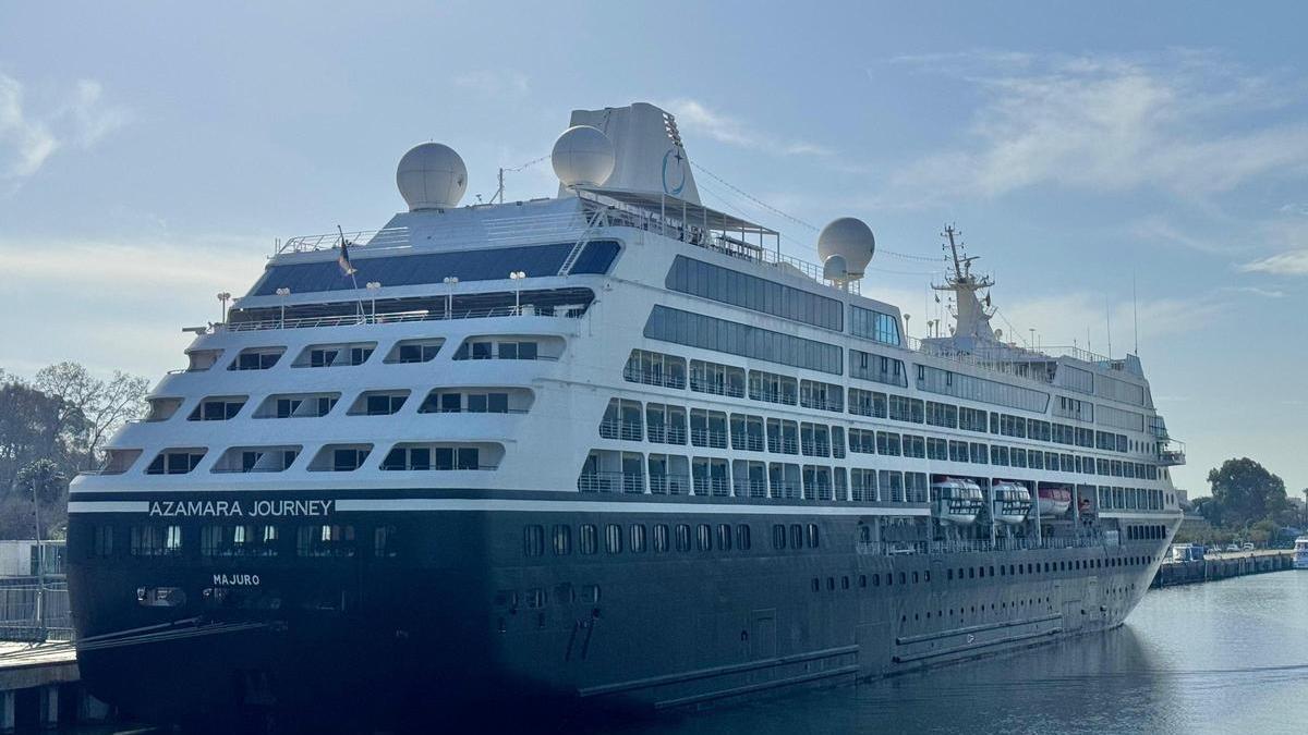 Vídeo | Azamara Journey inaugura la temporada de cruceros en el Puerto de Sevilla