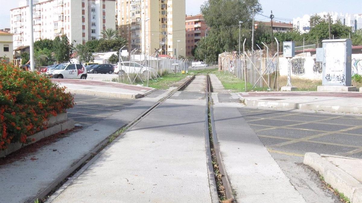 Adelantan el paso de los trenes del puerto para respetar el descanso de los vecinos