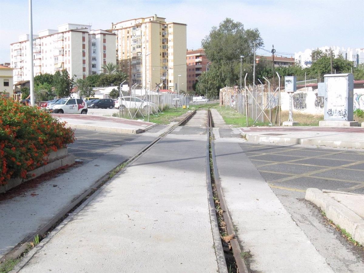 Adelantan el paso de los trenes del puerto para respetar el descanso de los vecinos