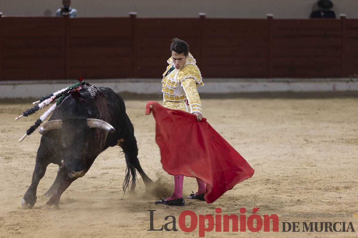 Tarde histórica en Abarán con la alternativa de José María Trigueros y el indulto de Tomás Rufo, junto a Castella salieron a hombros