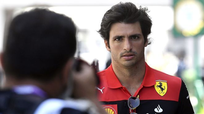 Sainz ha terminado disgustado en Australia |