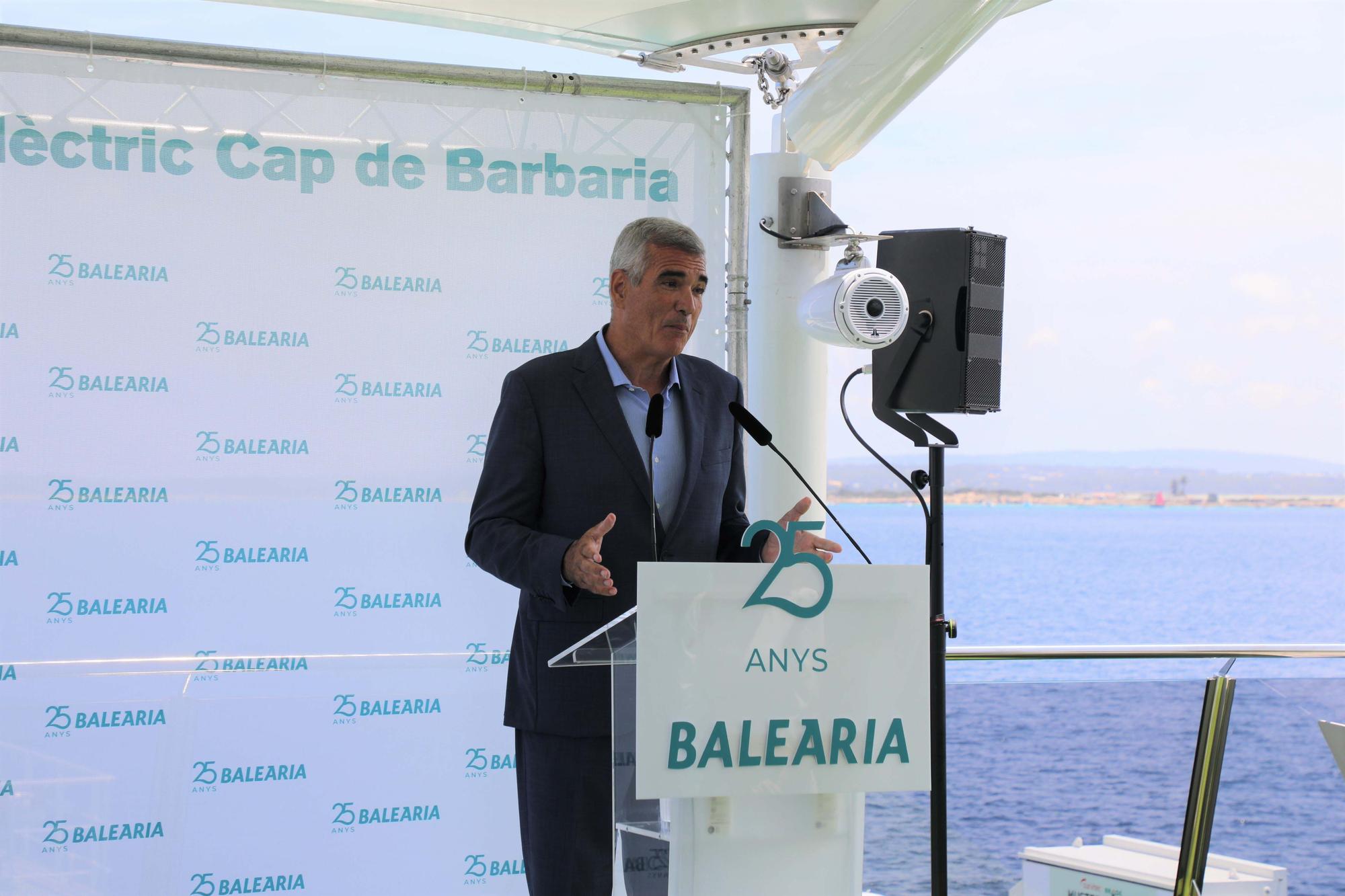 Galería de imágenes del primer ferry eléctrico de España que conecta Ibiza y Formentera