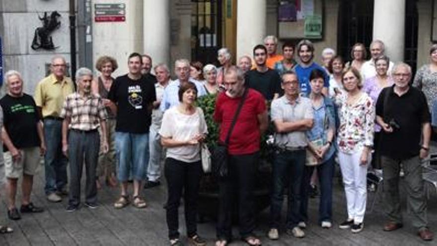 Un grup de berguedans celebra que falten 100 dies pel 9-N