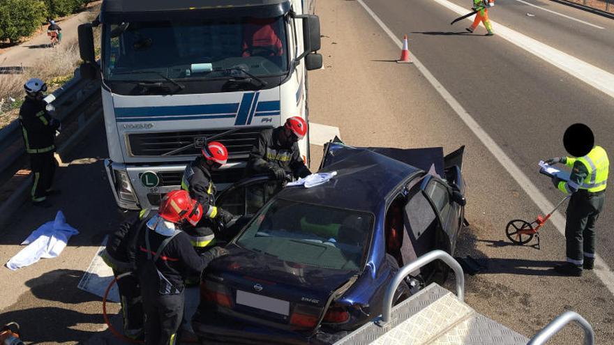 Cinco fallecidos en las carreteras.