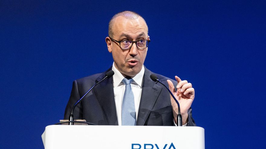 El BBVA contraataca: promete una remuneración récord a sus accionistas y abre la puerta a desistir de la opa al Sabadell