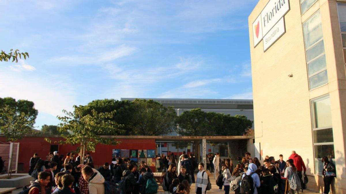 Florida Secundaria de Catarroja reabre sus clases.