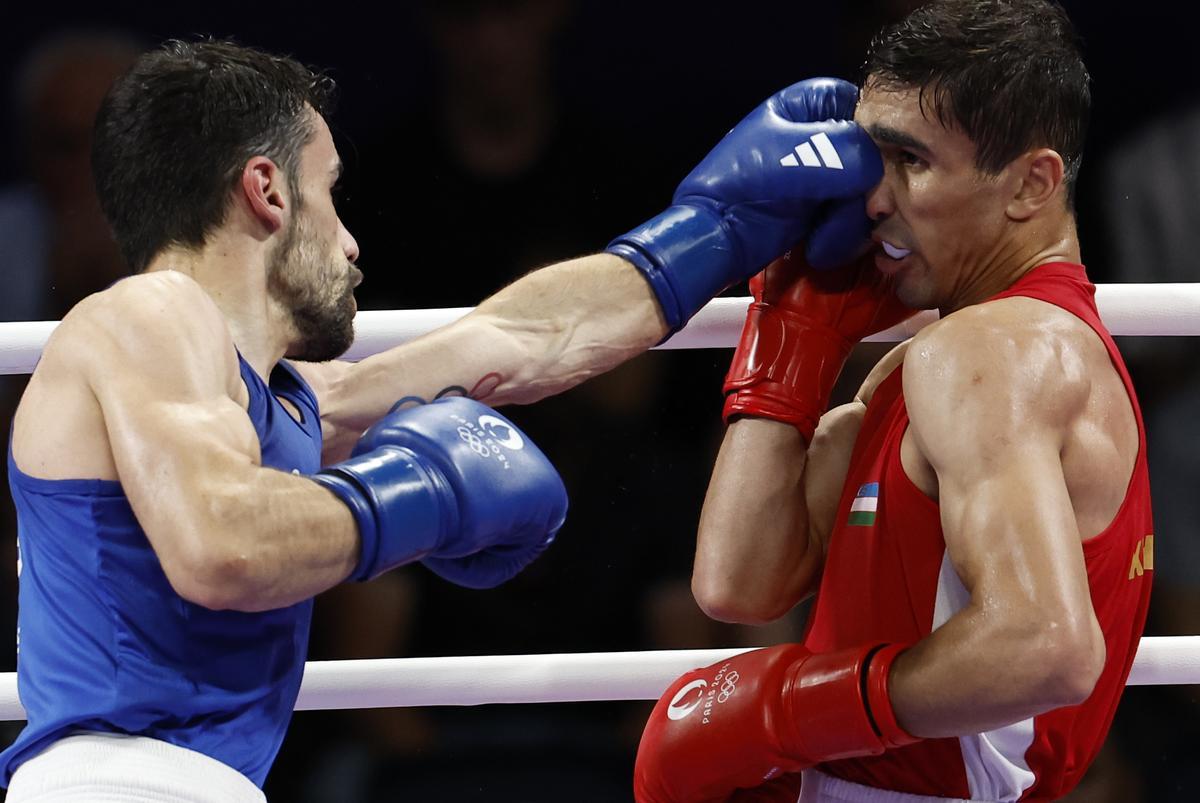 Boxeo masculino: Abdumalik Khalokov VS José Quiles Brotons