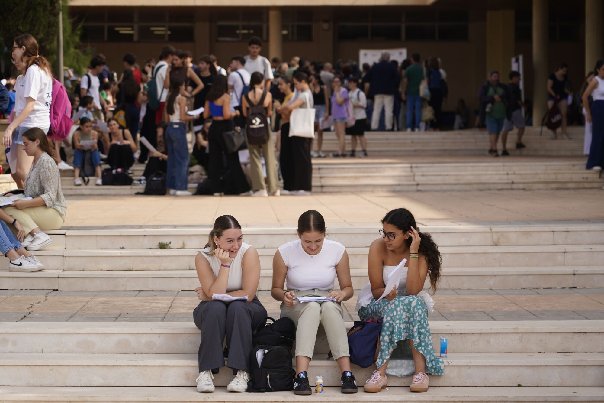 Estudiantes malagueños se enfrentan a la Prueba de Acceso a la Universidad (Selectividad 2025)