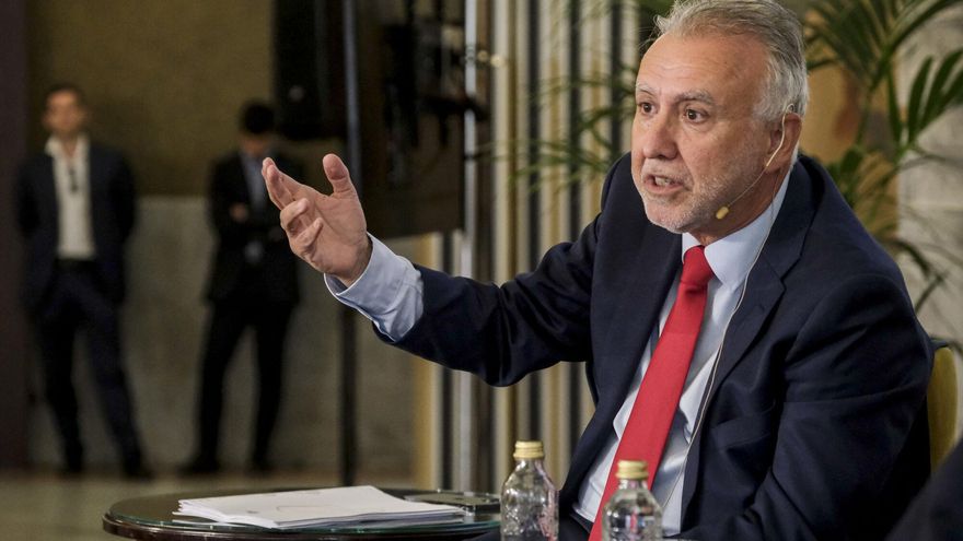 Encuentro informativo con Ángel Víctor Torres, ministro de Política Territorial y Memoria Democrática de España
