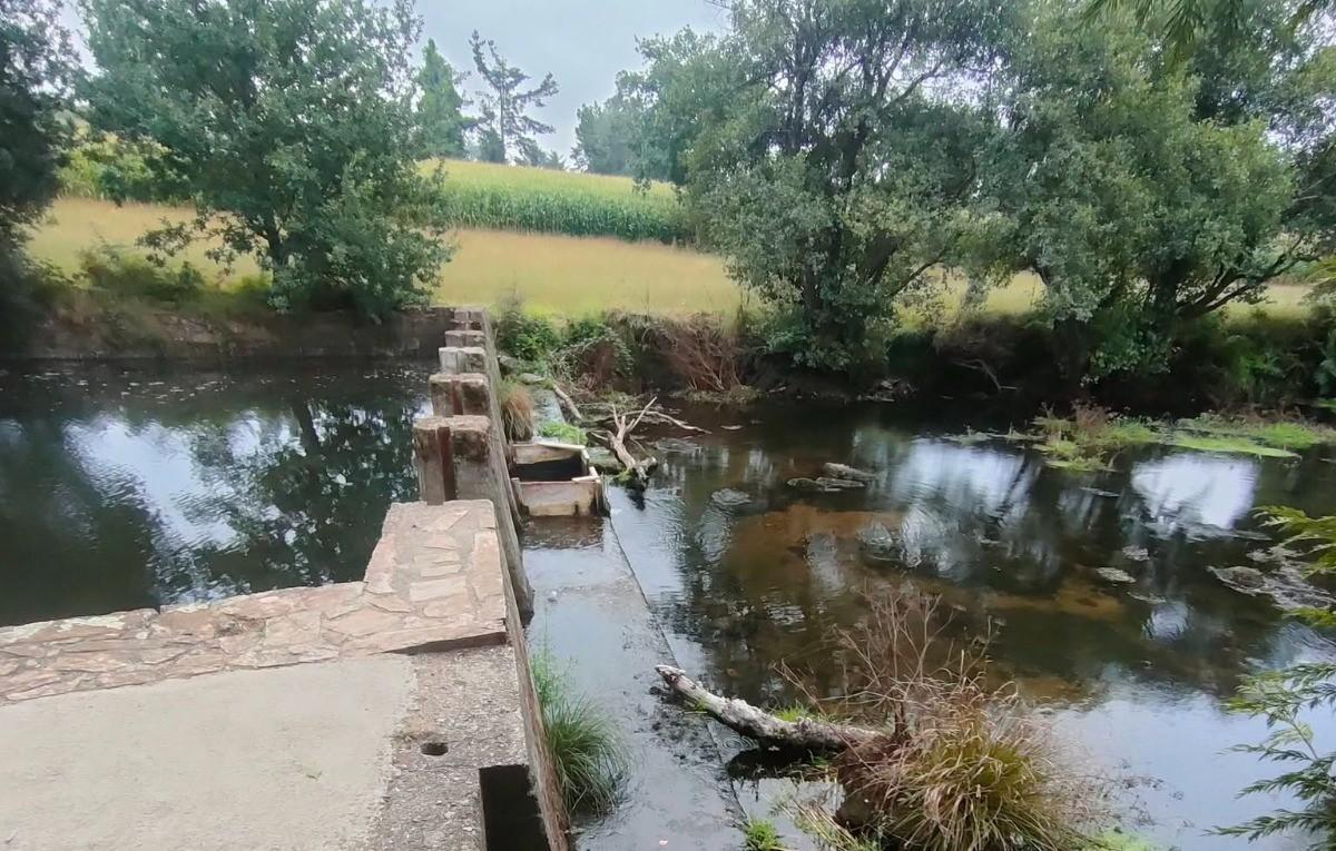 El curso fluvial del Xallas en la zona de Esmorode