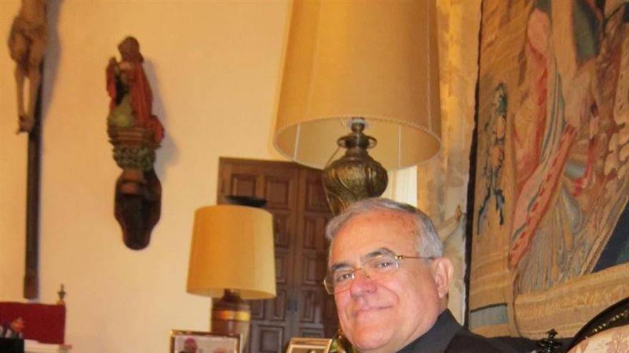 El Obispado asegura que las visitas de Demetrio Fernández a los colegios cumplen la normativa