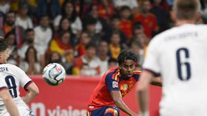 Lamine Yamal no descansa