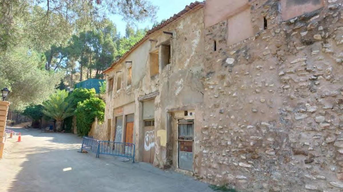 Los pajares del paseo de Sopeña serán demolidos.