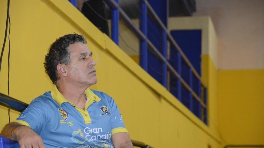 Alejandro Molina: “La plantilla está cerrada en un 80%”