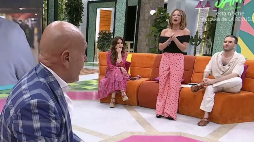 Iñaki Urdangarin provoca una pelea entre Patiño y Matamoros que acaba en amenazas de abandono en &#039;La familia de la tele&#039;: &quot;Si quieres, me voy&quot;