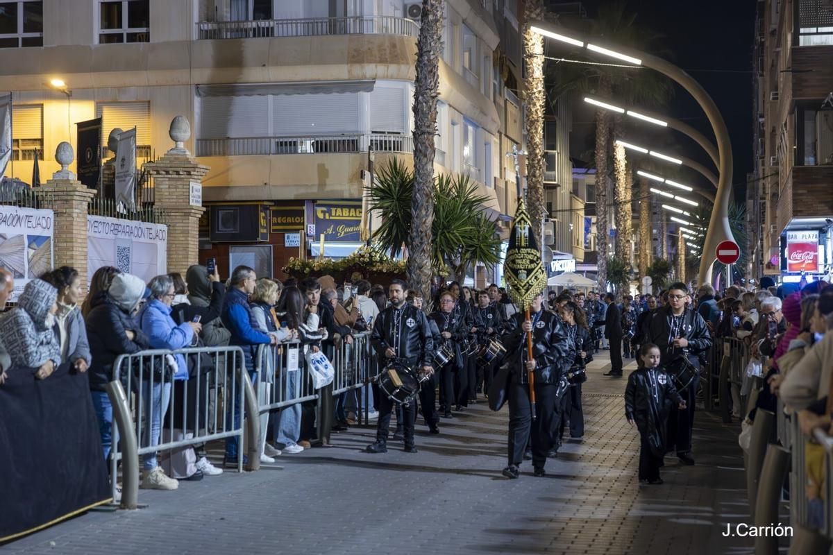 Aquí están las imágenes de la procesión de Lunes Santo de Torrevieja 2026 con sus seis cofradías Aquí están las imágenes de la procesión de Lunes Santo de Torrevieja 2026 con sus seis cofradías