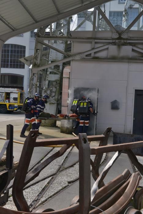 Simulacro de rescate en un accidente en el pozo San Luis del Ecomuseo de Samuño