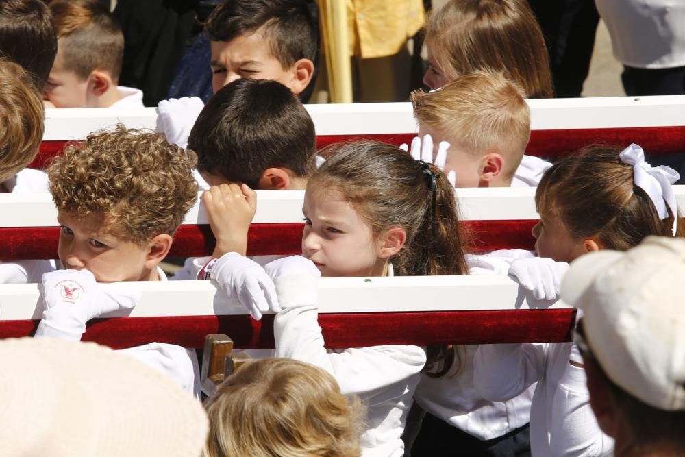 La procesión recorrió el itinerario entre la iglesia del Sagrado Corazón y la Inmaculada en Torrevieja