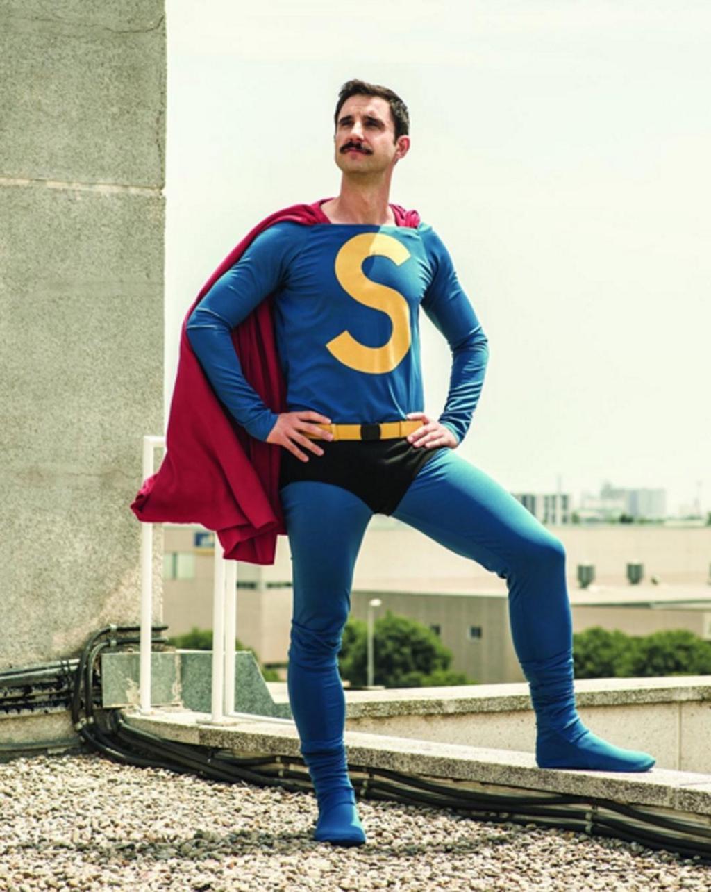 Dani Rovira es Superlópez
