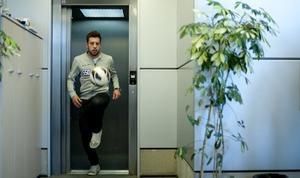 Jordi Alba se sincera i parla de la seva infància, unida al futbol.