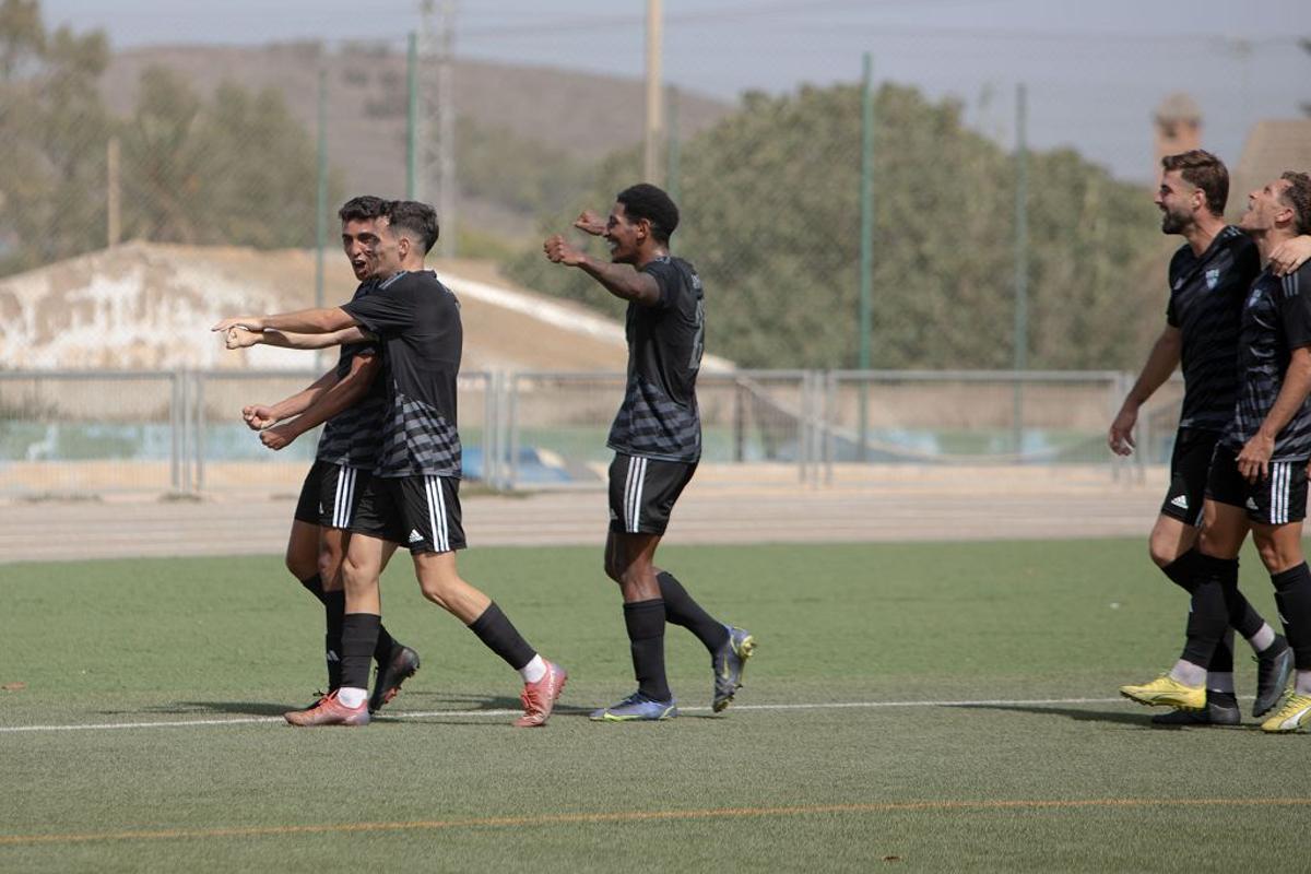 Todas las imágenes del encuentro entre La Unión y el Deportivo Linares Todas las imágenes del encuentro entre La Unión y el Deportivo Linares