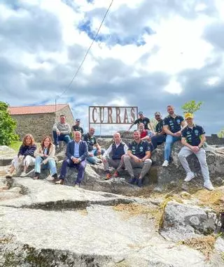 Tractores engalanados, gastronomía y mucha fiesta para celebrar San Isidro en Caleiro