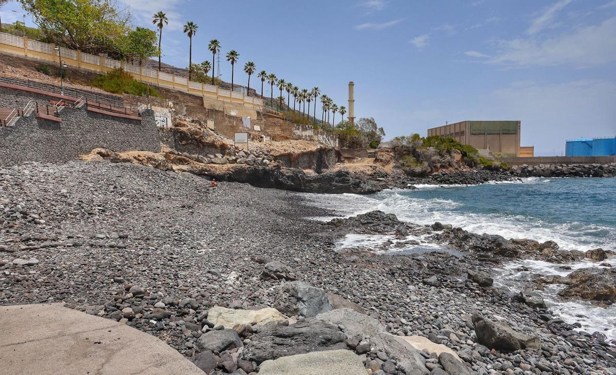 Estado actual de la playa de Cho Vito, en la costa de Candelaria