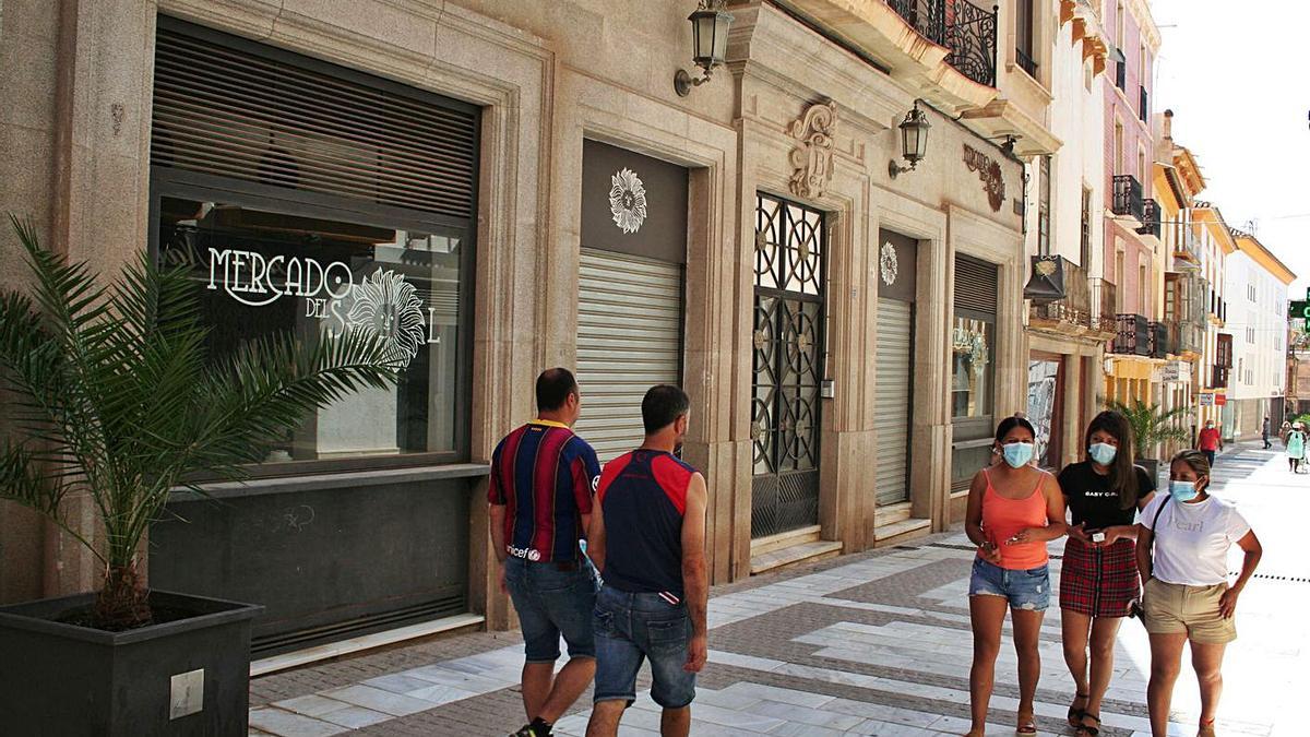 El cierre de Zara lleva al Ayuntamiento de Lorca a buscar nuevas  franquicias - La Opinión de Murcia
