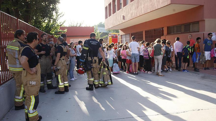 Los padres del Santa María de Gracia temen que haya otro incendio letal