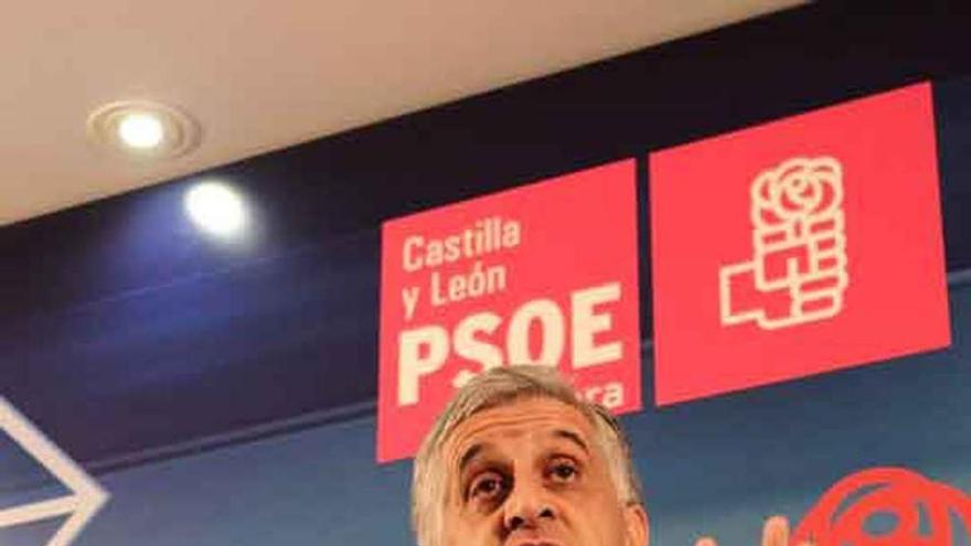 El exdirector del INSS se postula como candidato de unidad del PSOE a la Alcaldía