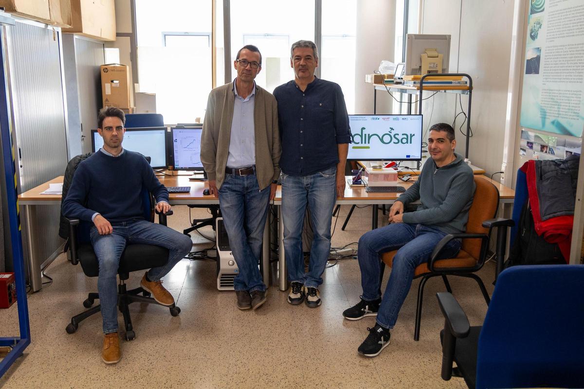 Los investigadores del proyecto Dinosar de la UA para ver cultivos desde el espacio