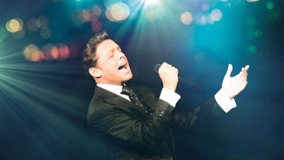 Luis Miguel vuelve de gira por España