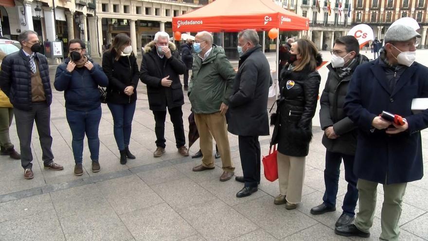 Cs cae a la irrelevancia en Castilla y León pero se agarra a una previsible crisis interna en el PP