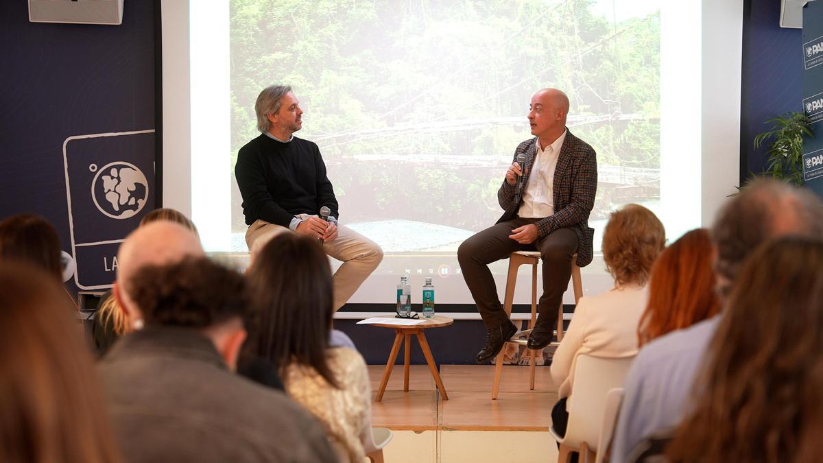 Presentación del libro de Josep María Palau 'Mi madre se convirtió en pájaro'.
