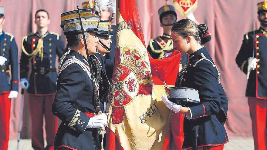 La princesa Leonor recibe tres reconocimientos en Zaragoza antes de salir de la Academia Militar