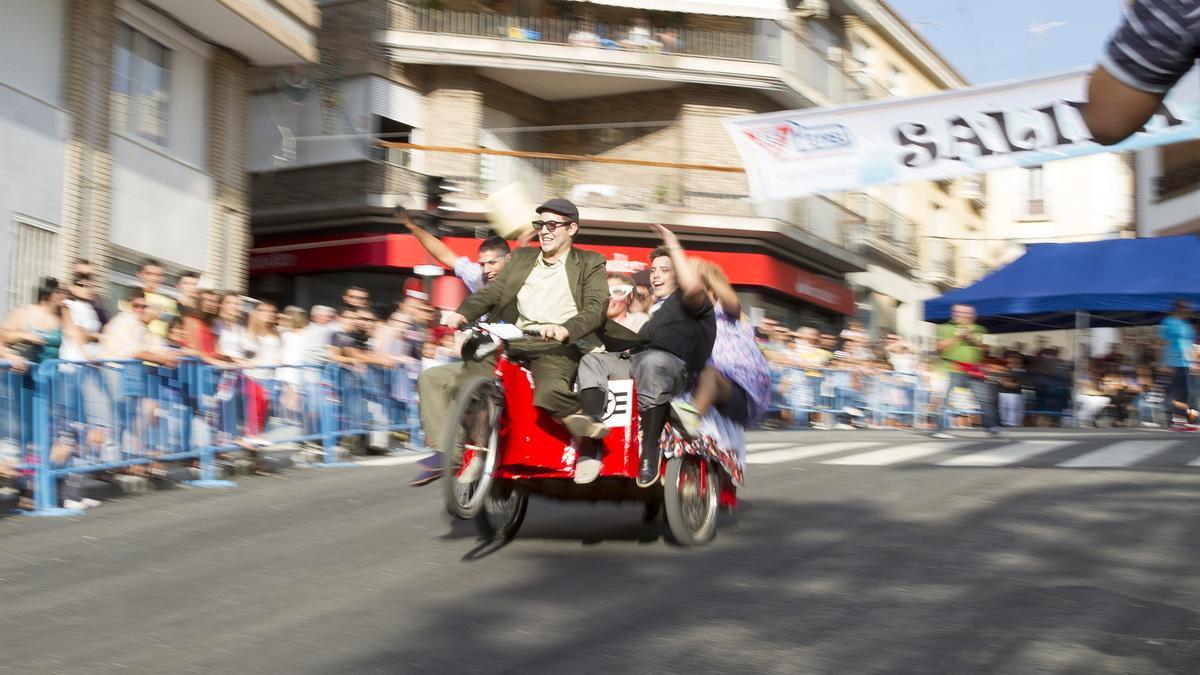 Los Autos Locos de Petrer en ediciones pasadas.