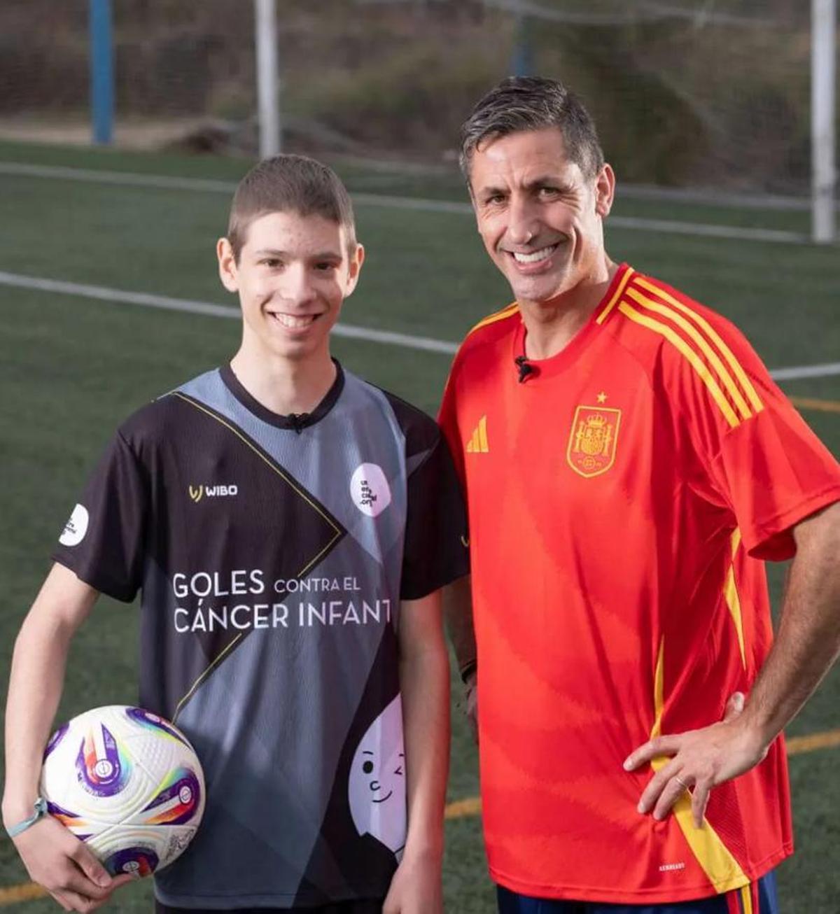 El campeón del mundo Joan Capdevilla se une a Álvaro, paciente de cáncer, para luchar contra la enfermedad