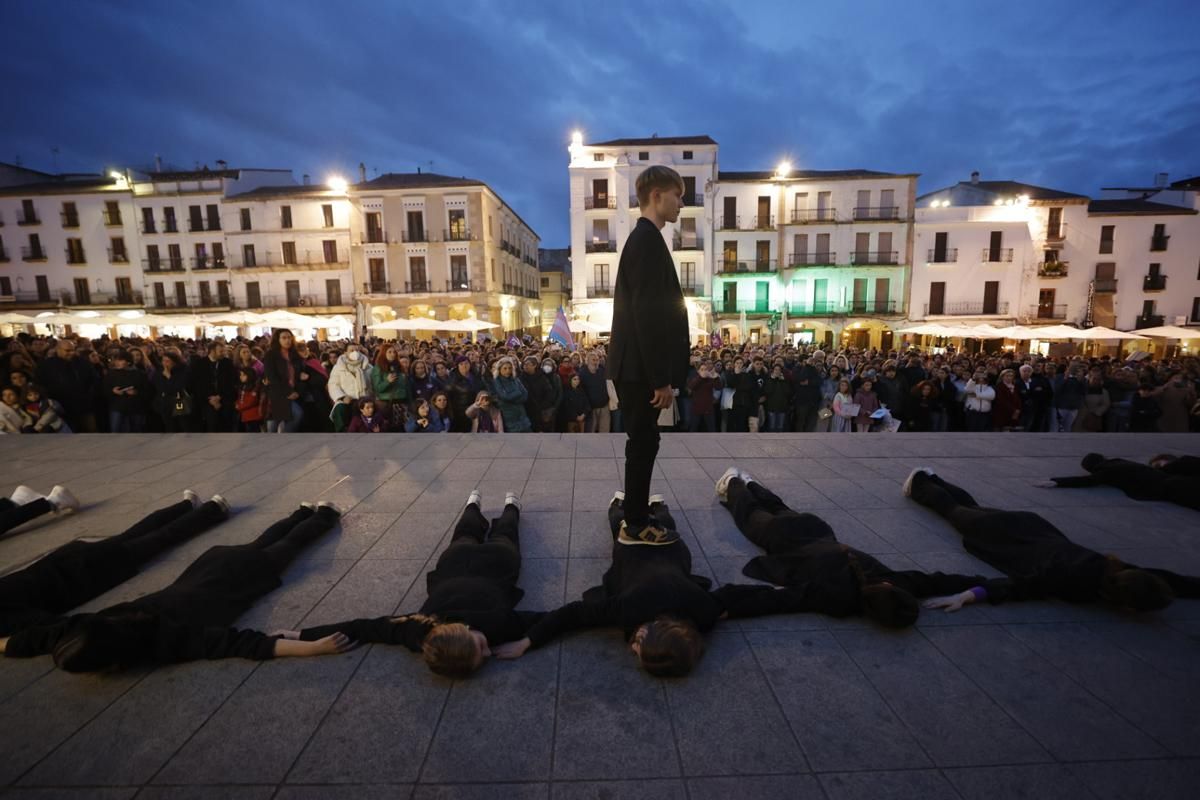 Así se ha desarrollado el 8M en Extremadura