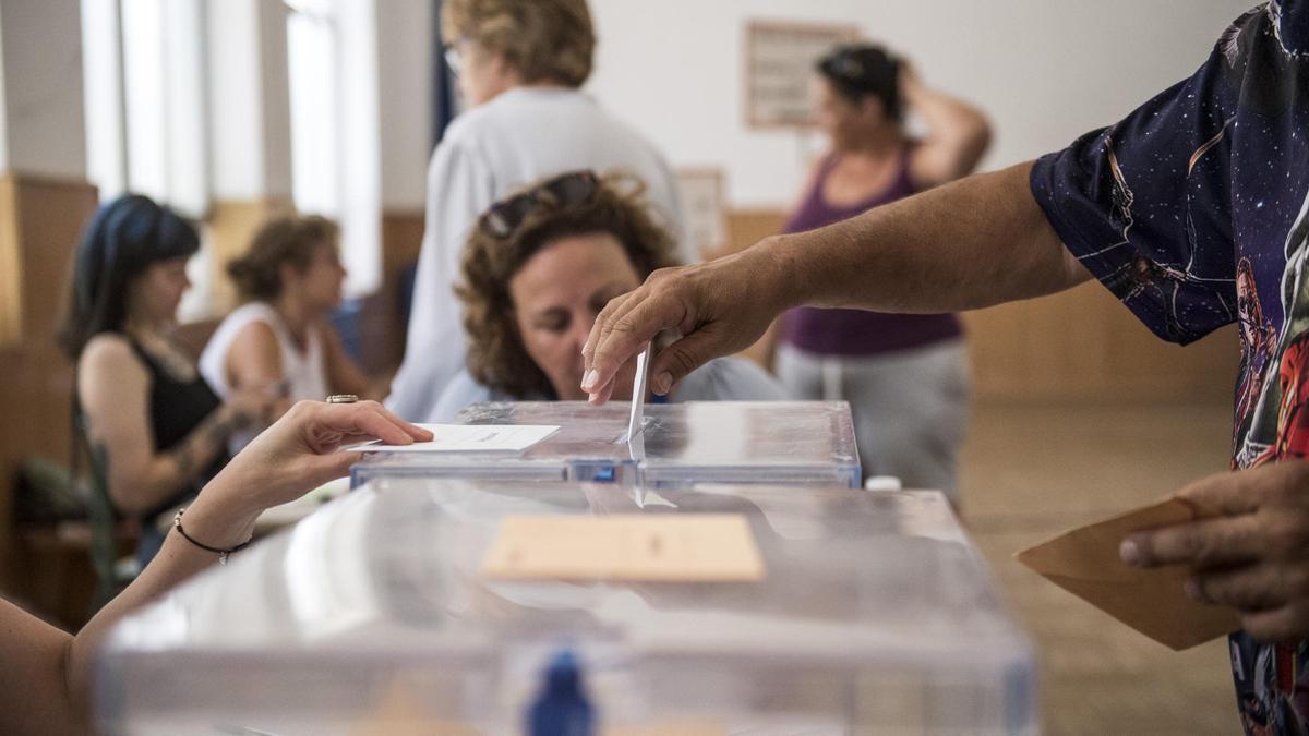 CACERES.ELECCIONES GENERALES