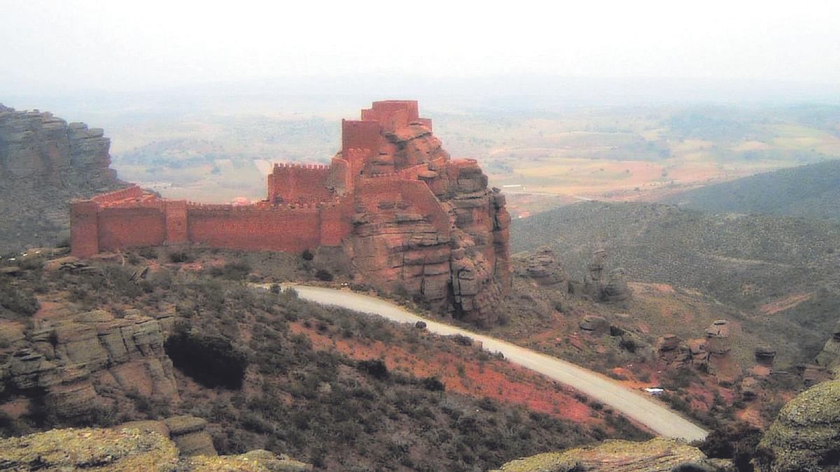 Castillo de Peracense, por Carlos Fernández