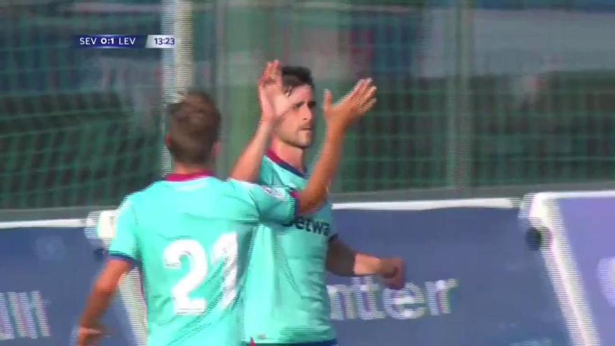 Nueva asistencia de Jorge de Frutos y gol de Postigo. El primer gol del Levante ante el Sevilla