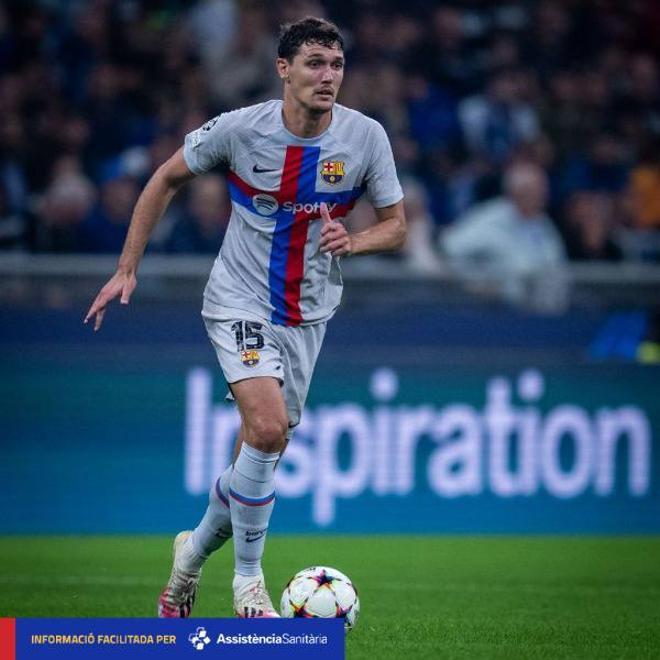 Las pruebas realizadas esta mañana han confirmado que el jugador del primer equipo Andreas Christensen sufre un esguince en el tobillo izquierdo. Es baja y su evolución marcará su disponibilidad.