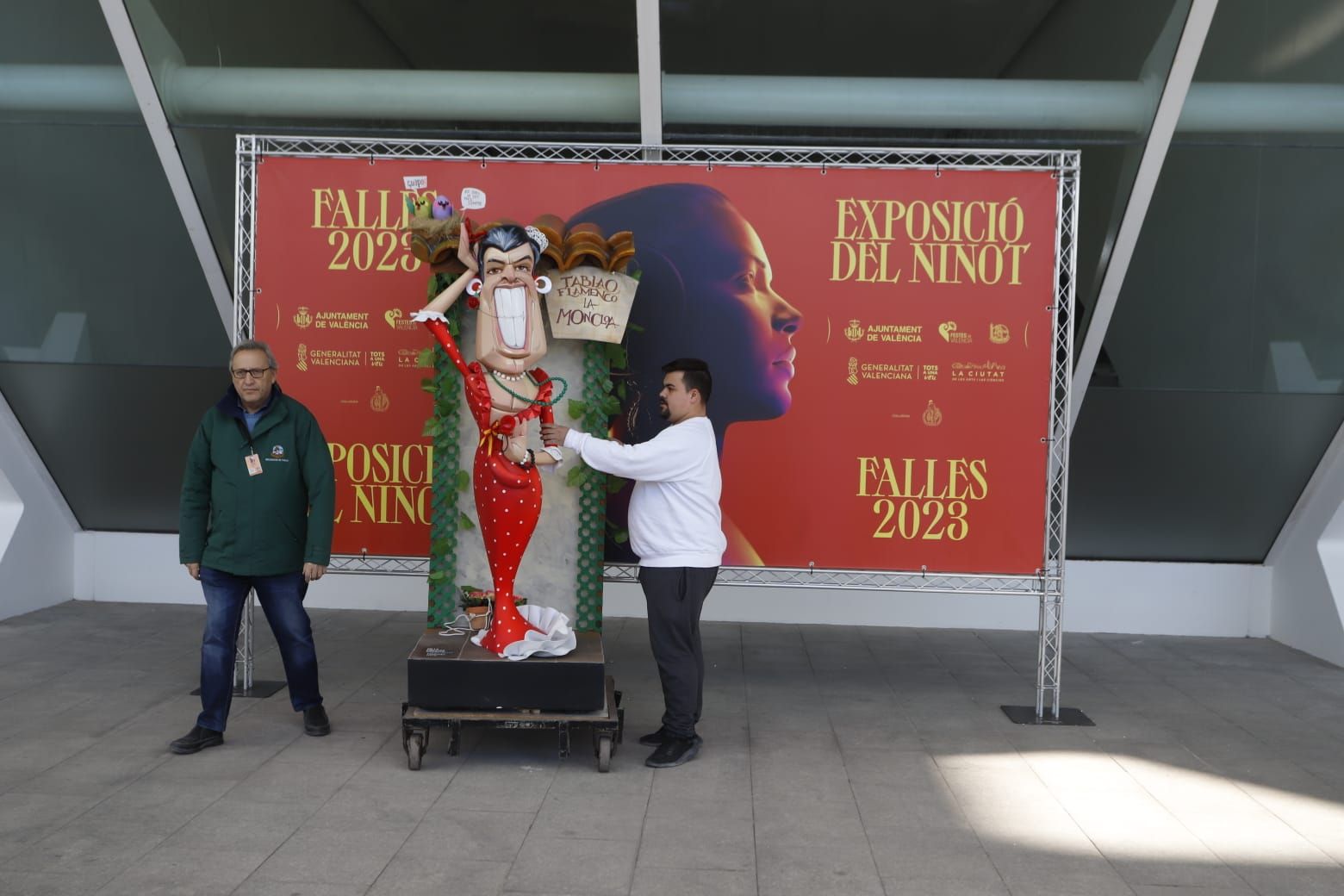 Fallas 2023  Entrega de Ninots a la Exposición (sesión martes