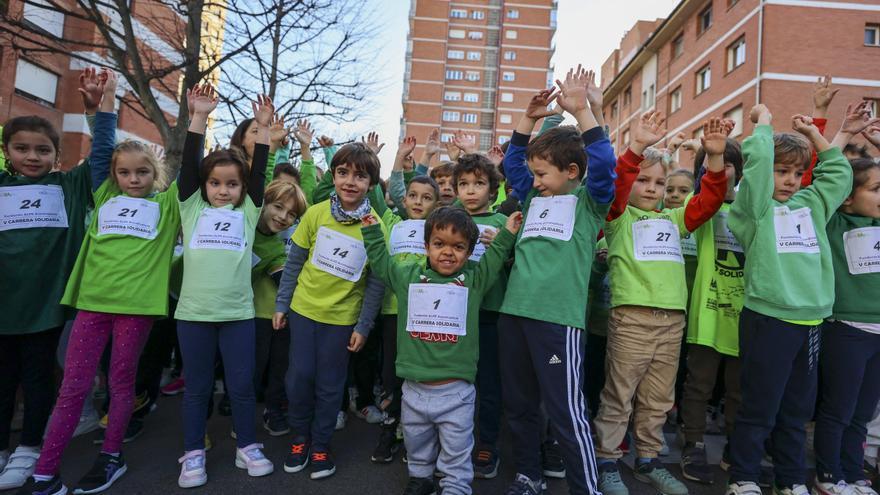 La solidaridad escolar llega a Oviedo al trote